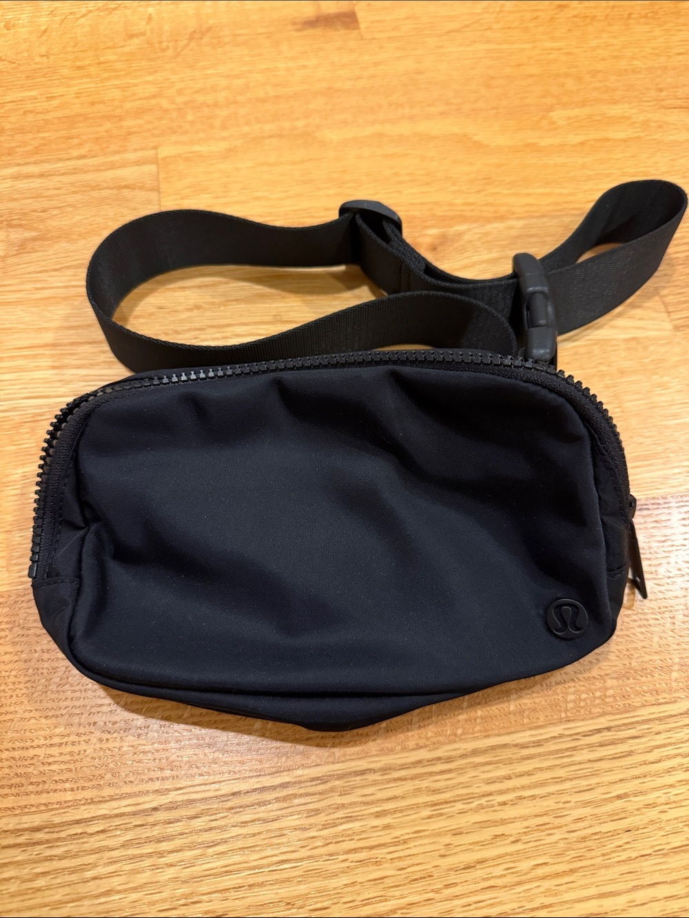 lululemon athletica Black Compact Belt Bag